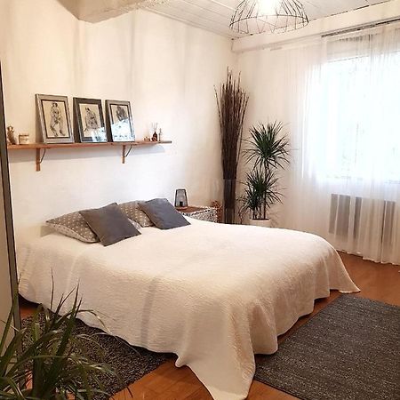 Chambre D Hotes "Lilimyna" Avec Petit Dejeuner Barjols Zewnętrze zdjęcie